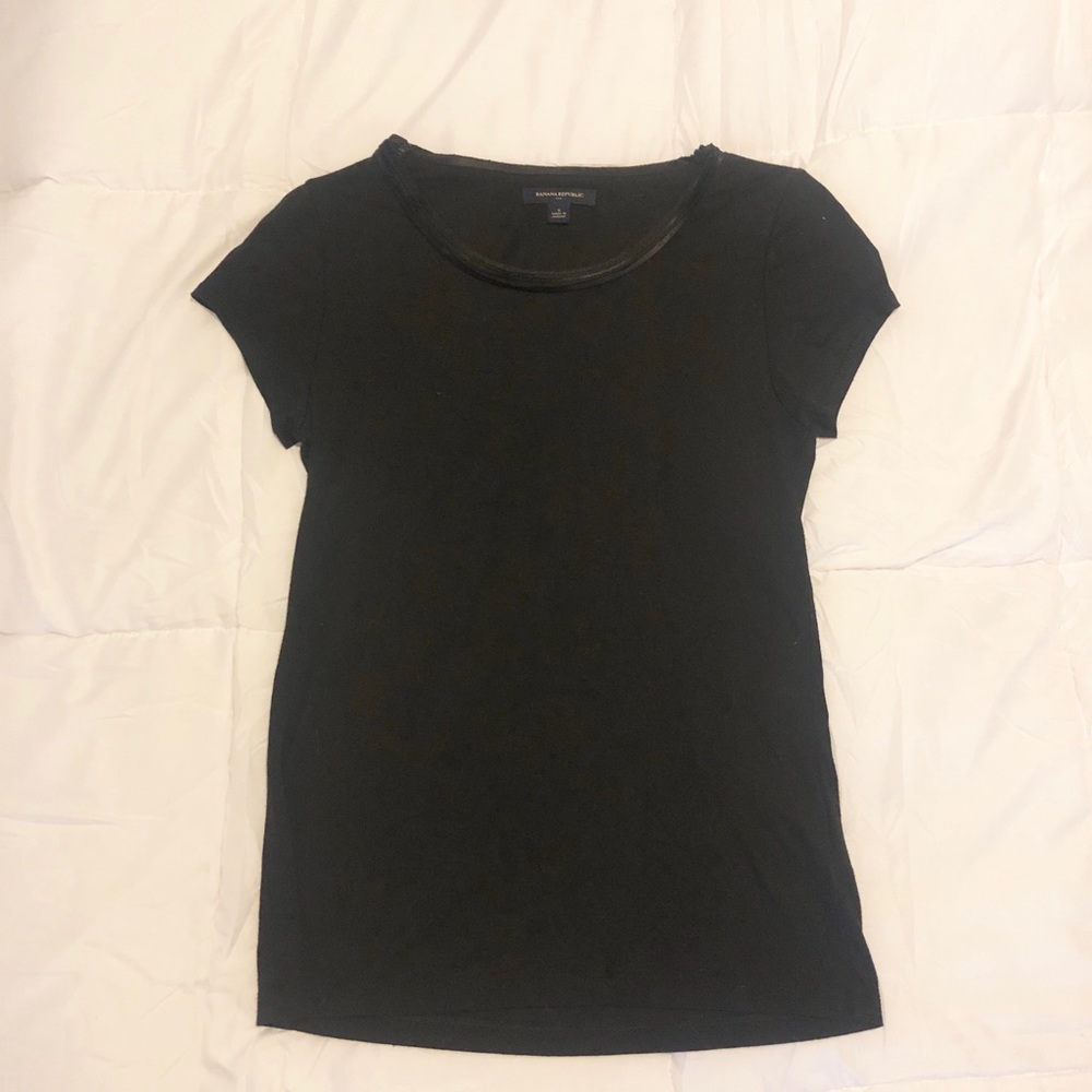Banana Republic Black Tee